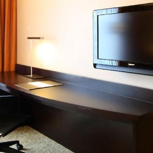 Deluxe Tower King Room